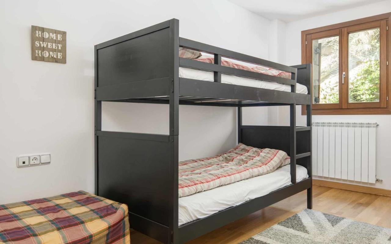 Apartamento El Balcon Familiar Del Pacino Sallent de Gállego Exterior foto